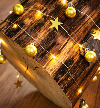 Reaz MAGICHOME 20 LED tepl biela, s guami a vlokami, zlat, 2xAA